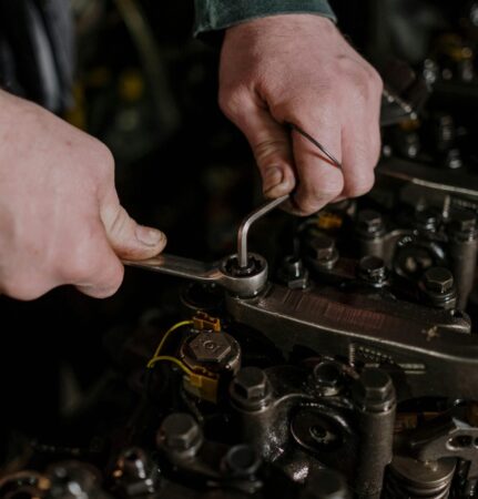 In-Situ Marine Engine Bedplate & Crack Restoration